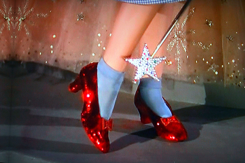 Ruby-slippers-wizard-of-oz