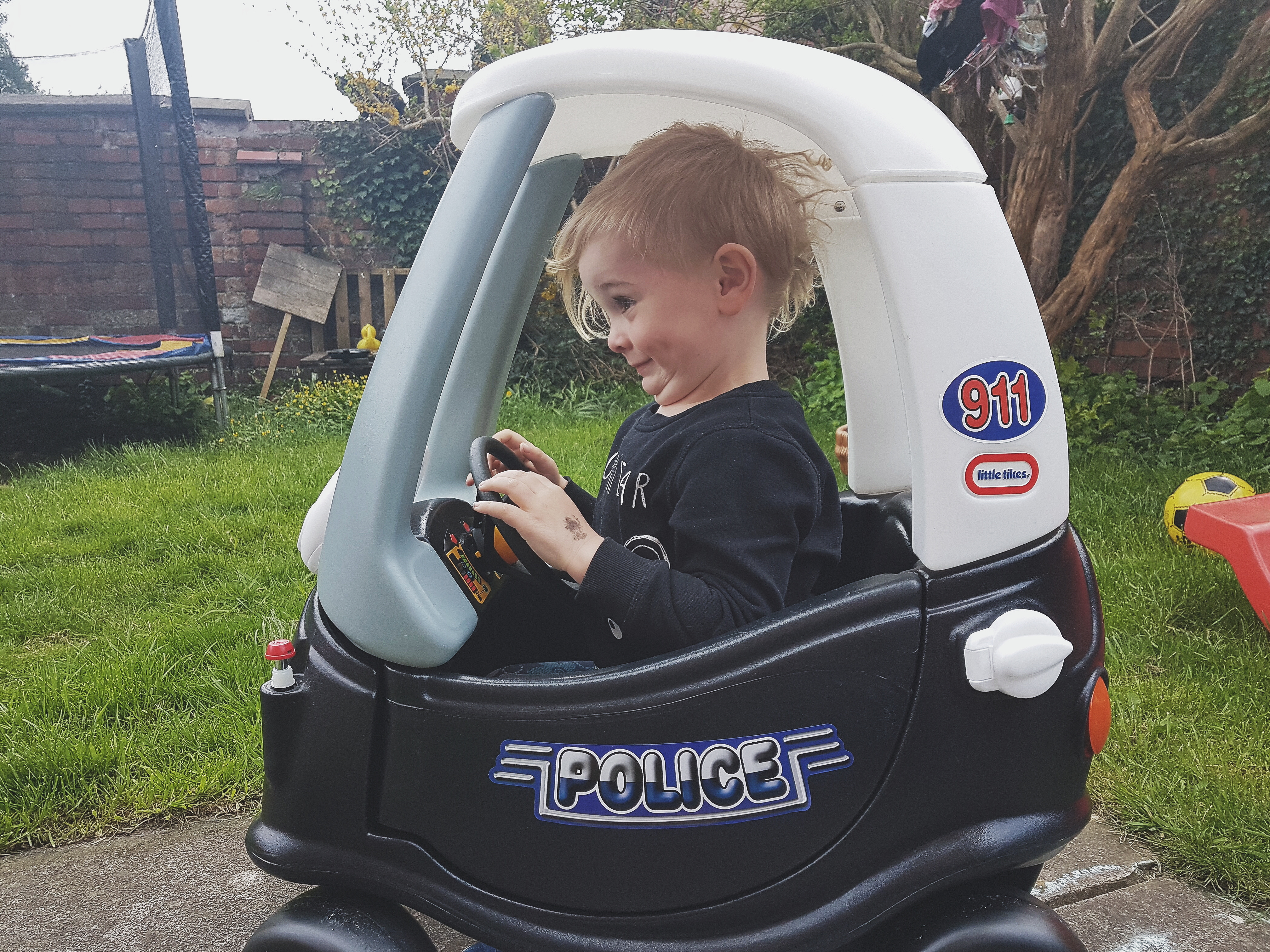 Review || Little Tikes Cosy Coupe