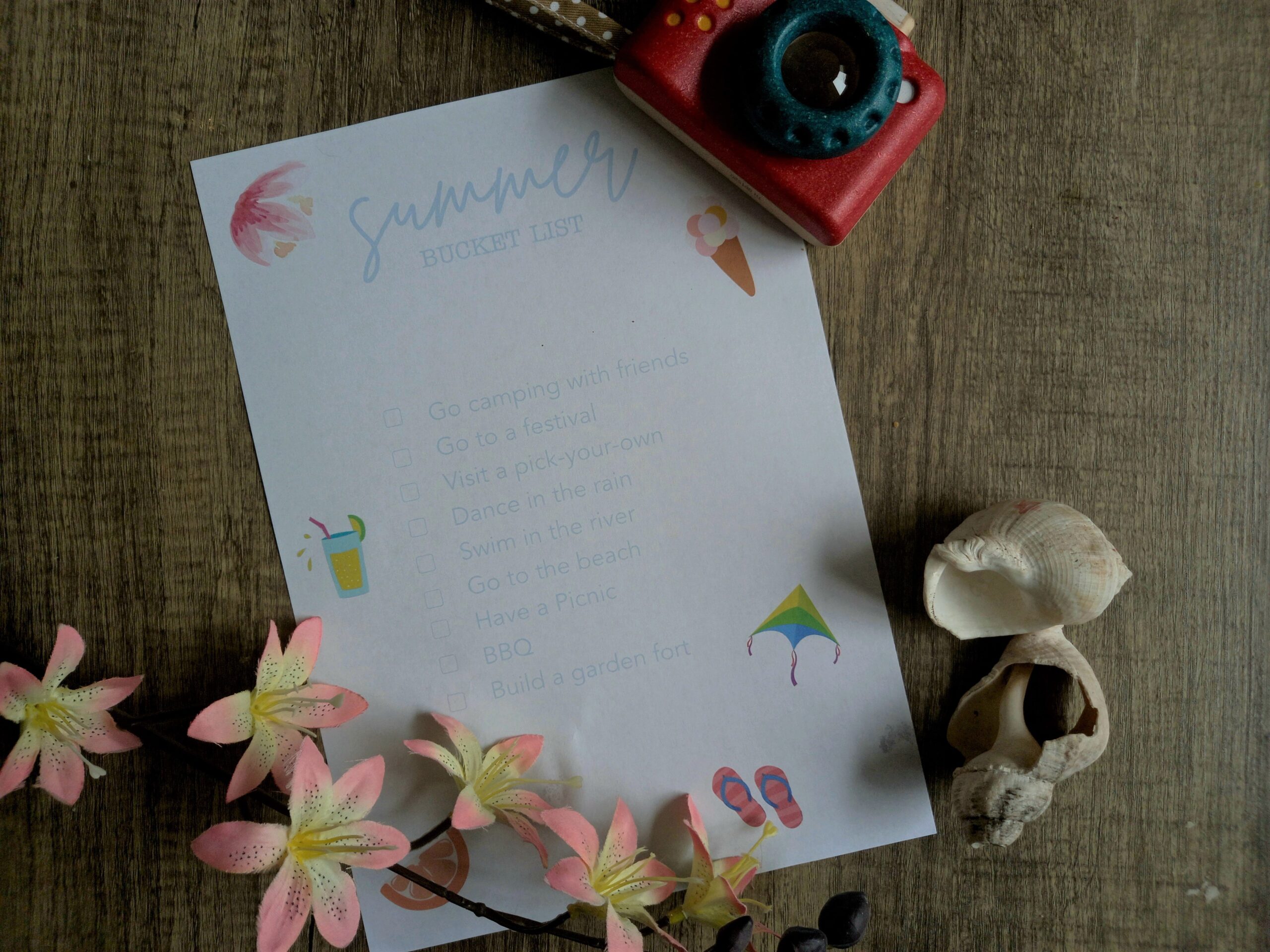Our Summer Bucket list – plus a free printable