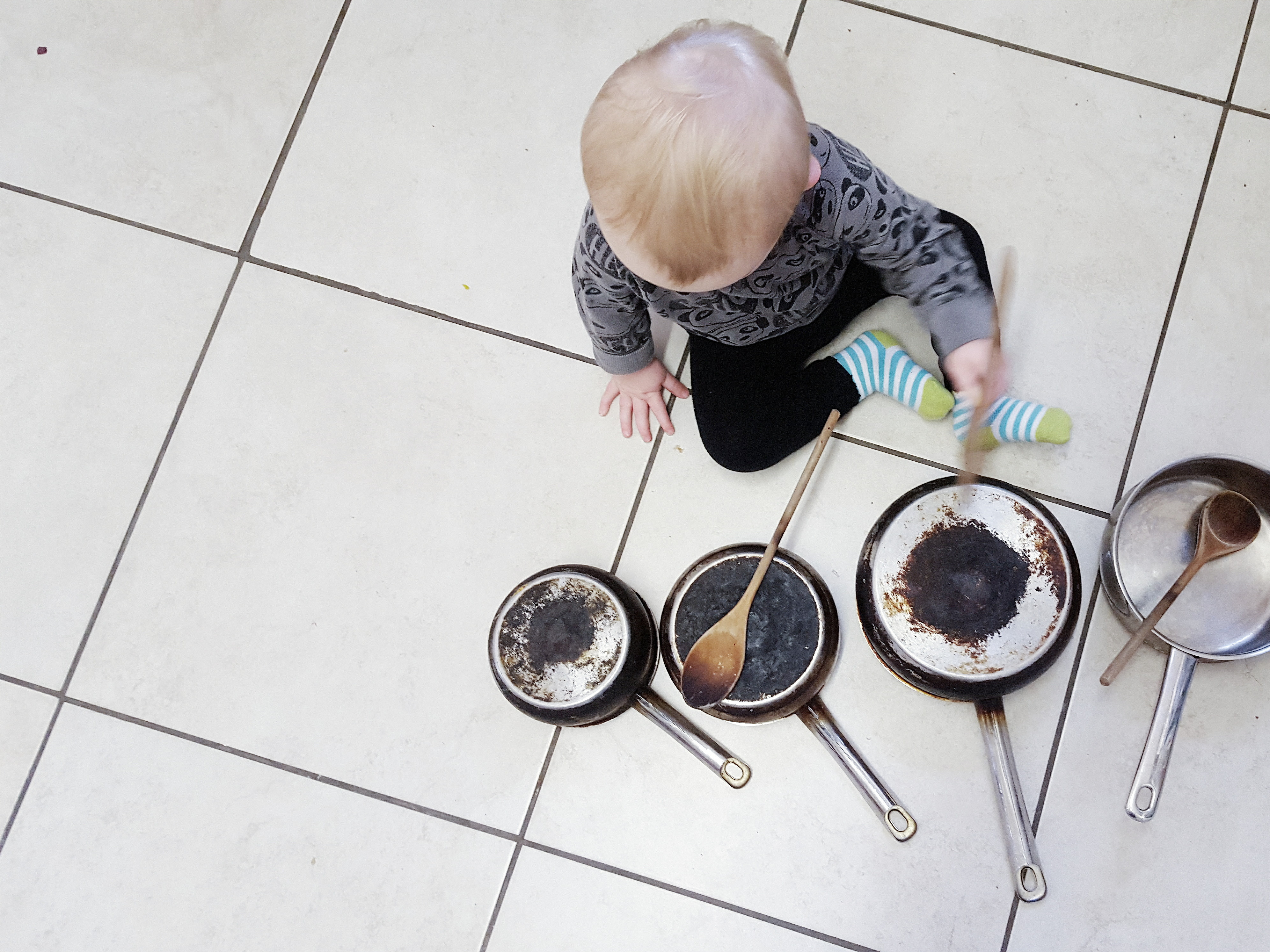 10 activities to keep your toddler busy