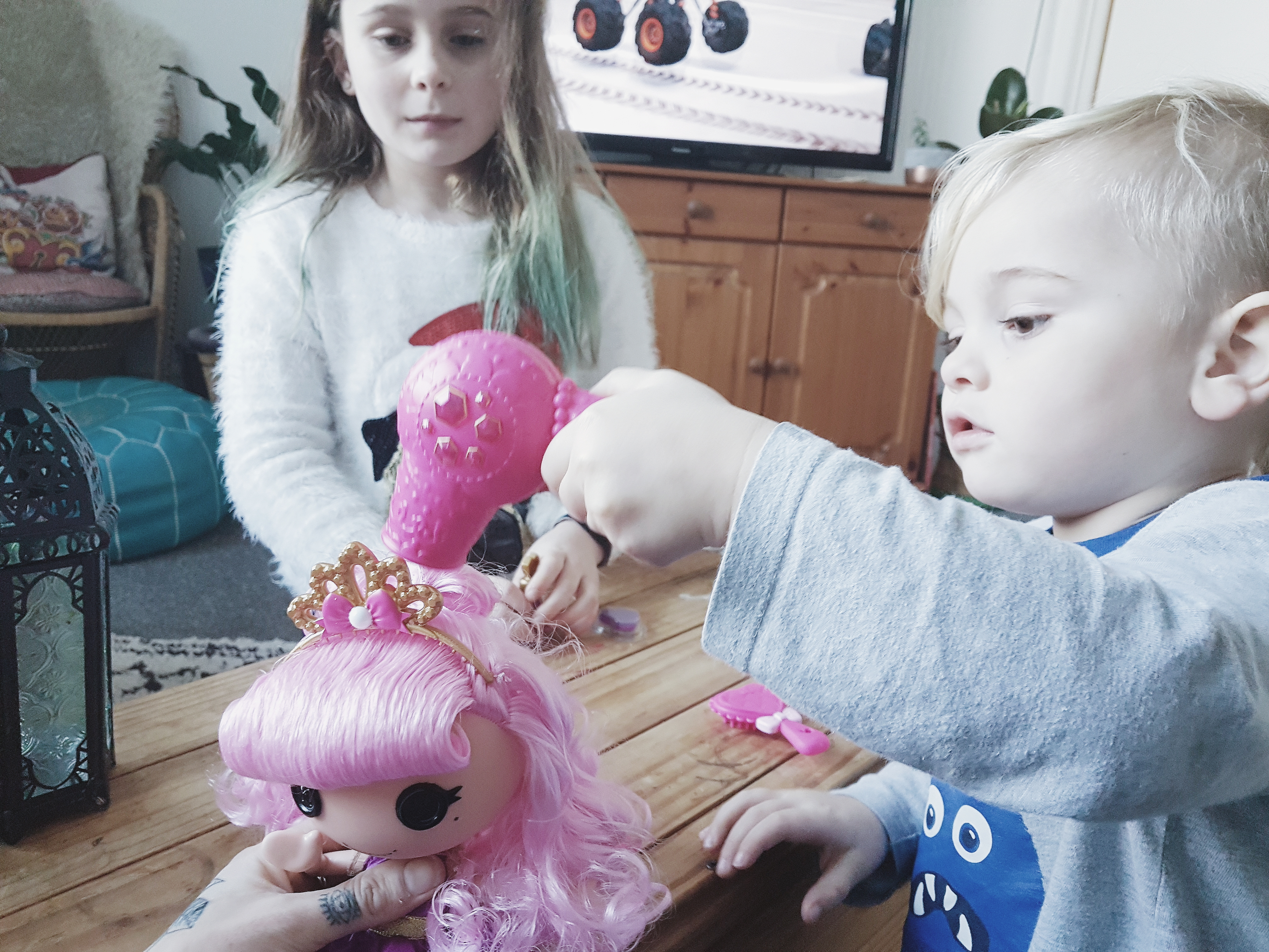 Review | Lalaloopsy Glitter Makeover Doll