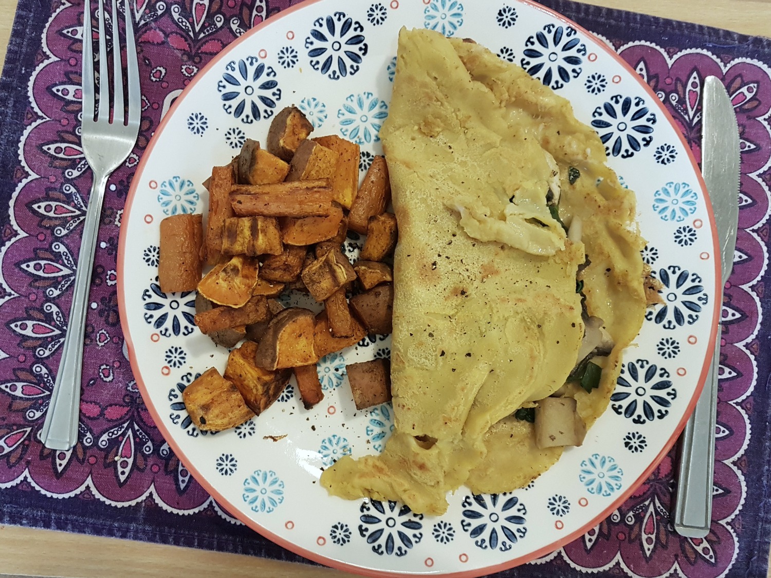 vegan-chickpea-crepe-with-garlic-mushrooms-and-spinach